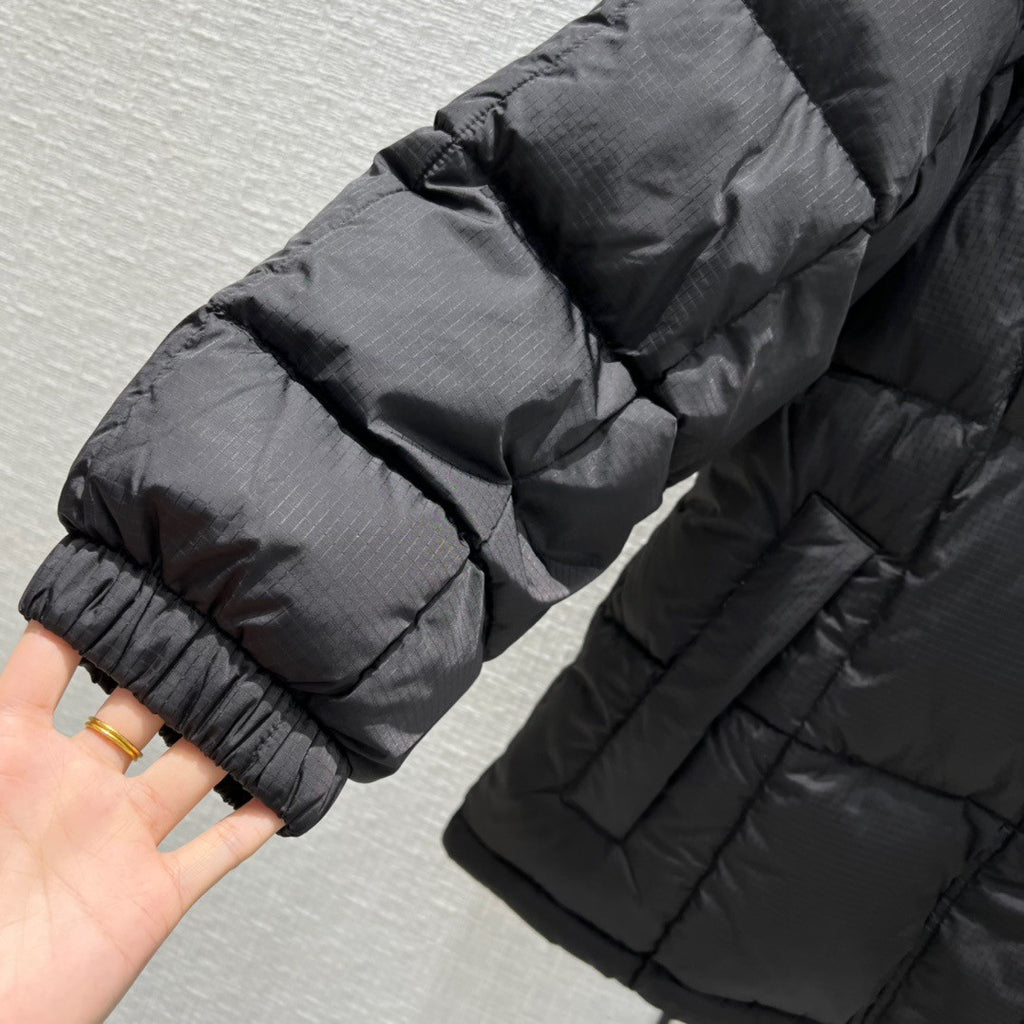 Louis Vuitton MONOGRAM ACCENT PILLOW PUFFER JACKET