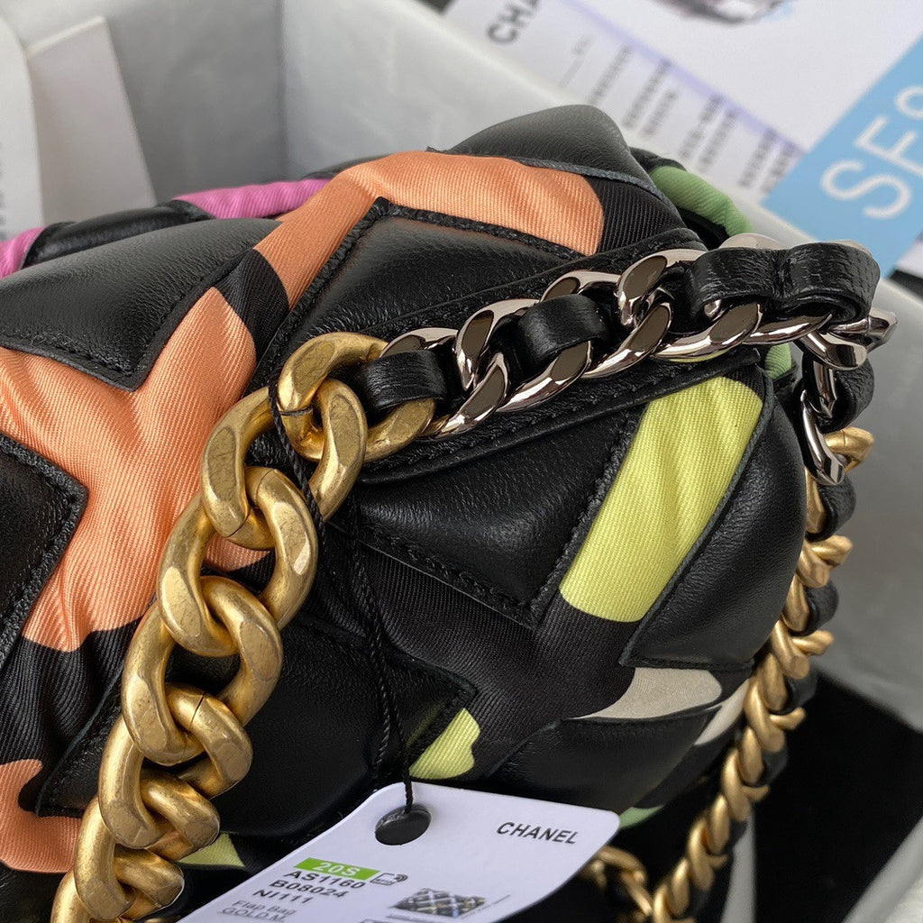 CHANEL 19 Multicoloured Handbag