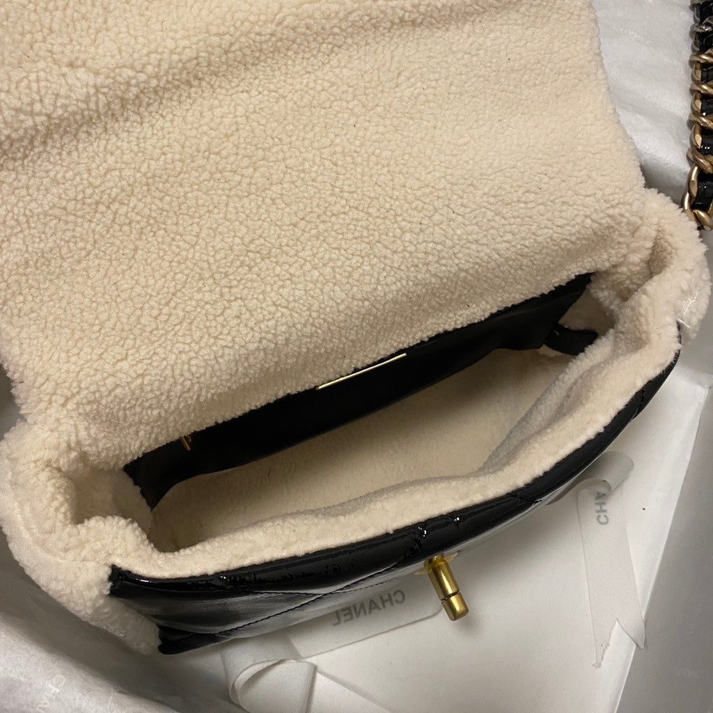 CHANEL 19 HANDBAG Black Shearling Lambskin