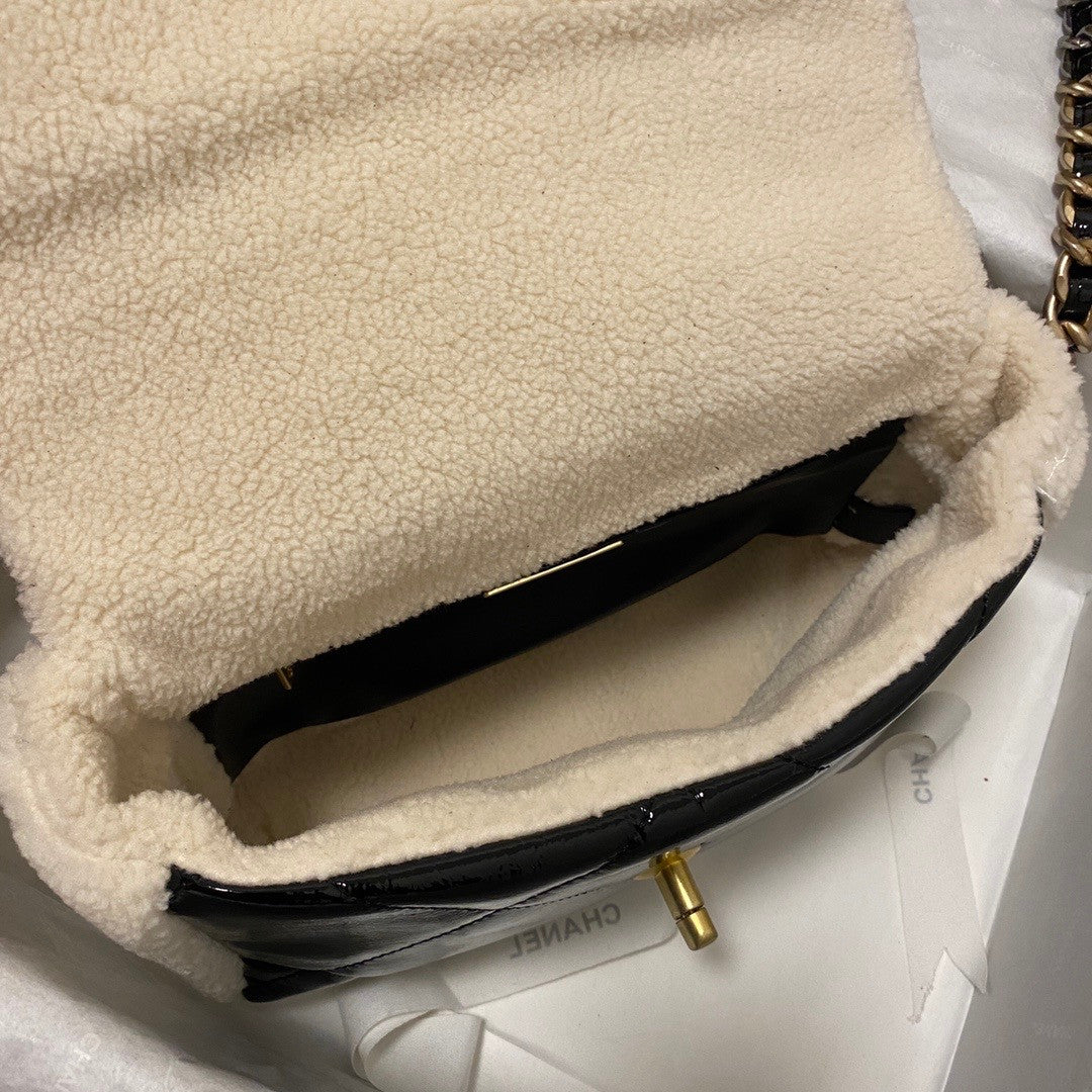 CHANEL 19 HANDBAG Black Shearling Lambskin