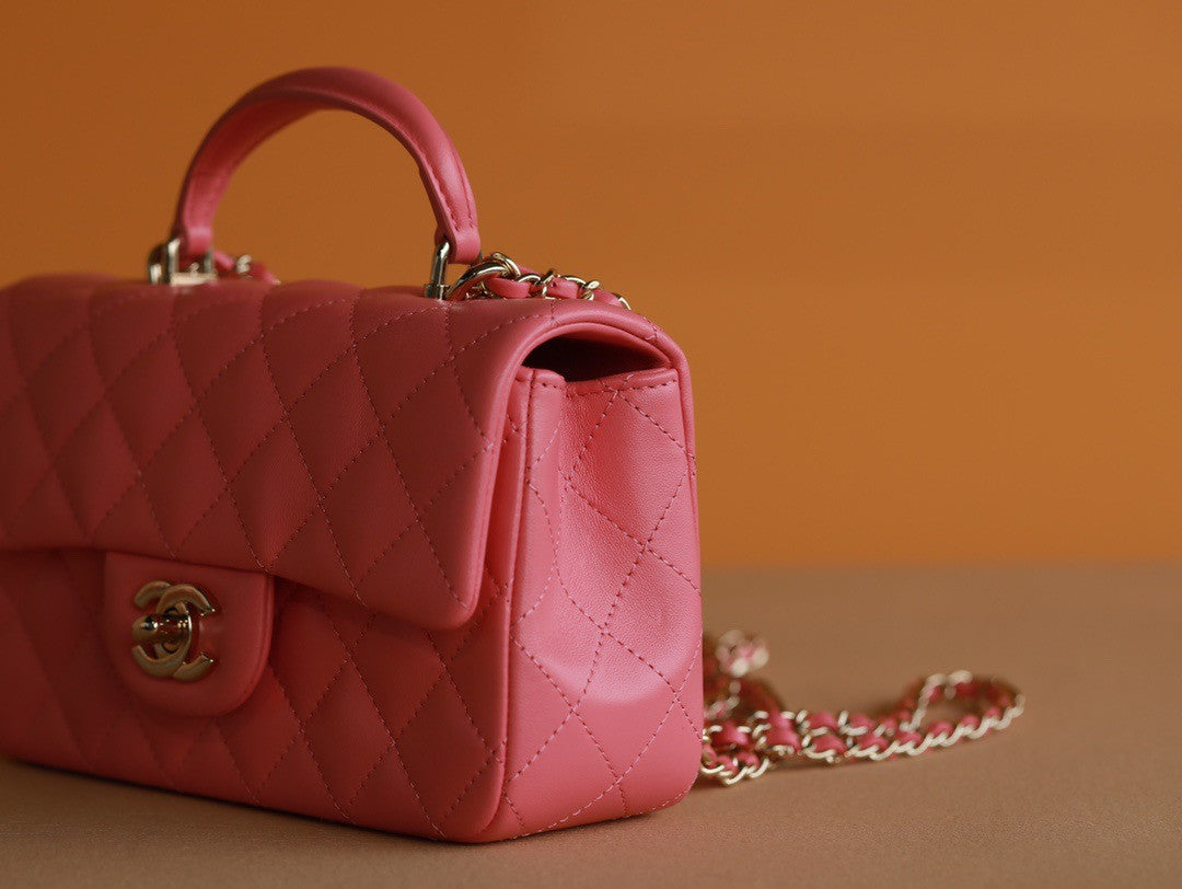 Chanel Fall-Winter 2022/23 Pre-Collection Pink MINI FLAP BAG WITH TOP HANDLE