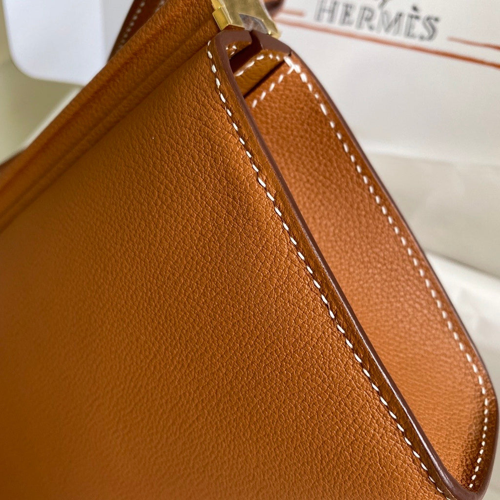 Hermes Clic-H 21 bag Gold Evercolor calfskin  with Gold hardwares