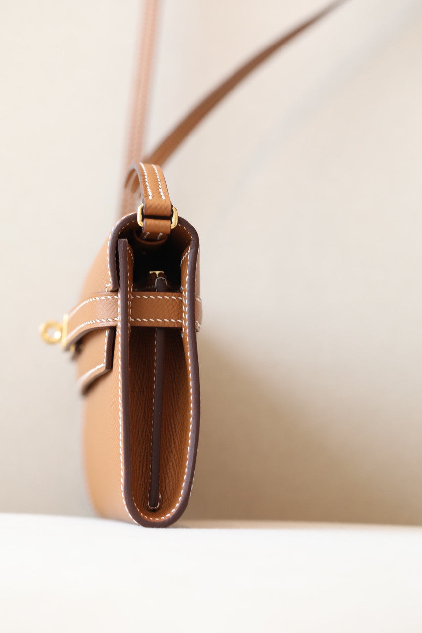 Hermes Kelly Wallet to Go Gold EPSOM GHW