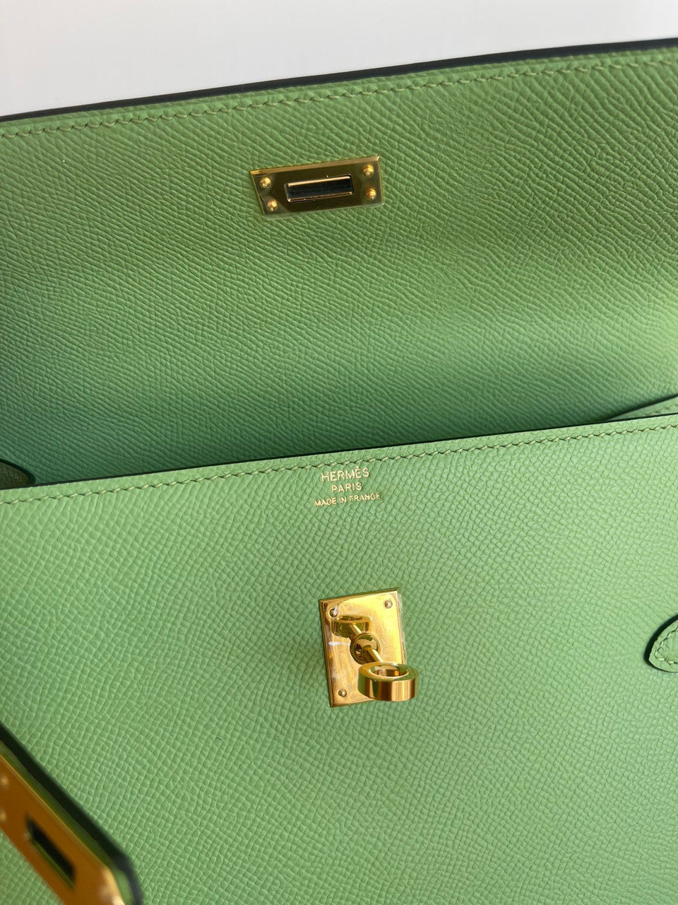 Hermes Kelly Sellier 20 en Desordre Vert Criquet