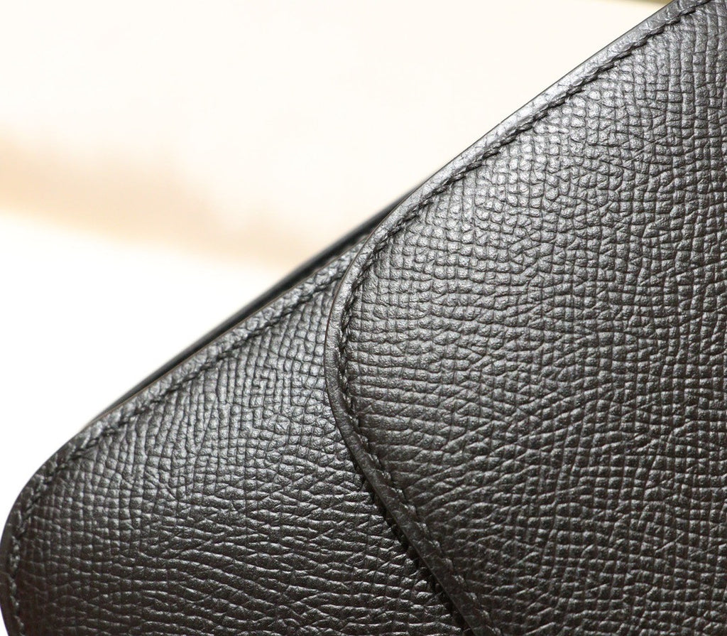 Hermes Black Constance Epsom leather 18cm Gold Hardware