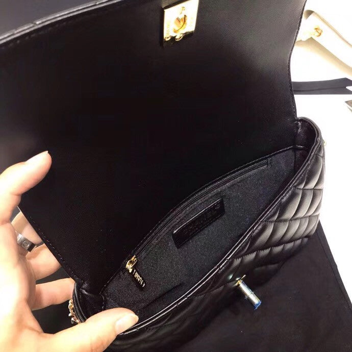 Chanel Black SIDE-PACKS