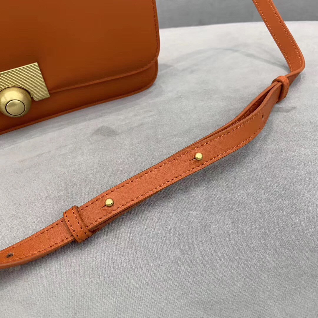 Bottega Veneta BV CLASSIC BAG IN FRENCH CALFSKIN Burned Orange