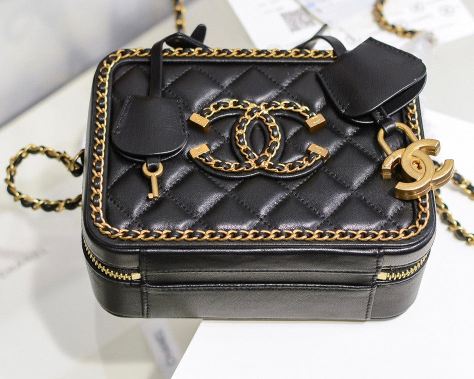 Chanel Small Vanity Case Black