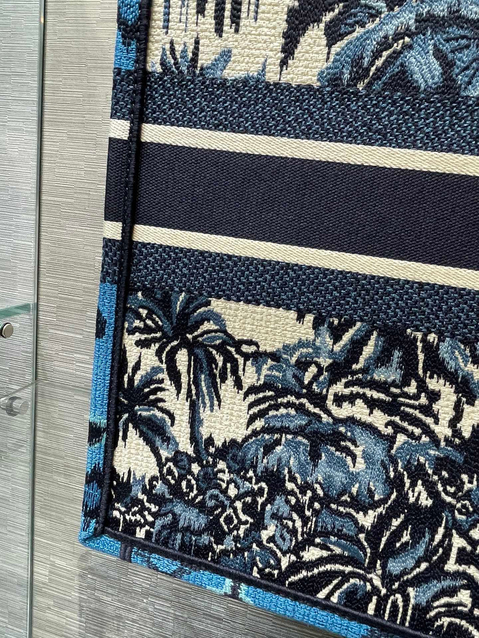 Christian Dior DIOR BOOK TOTE Blue Dior Palms Embroidery Reference: M1286ZREU_M928