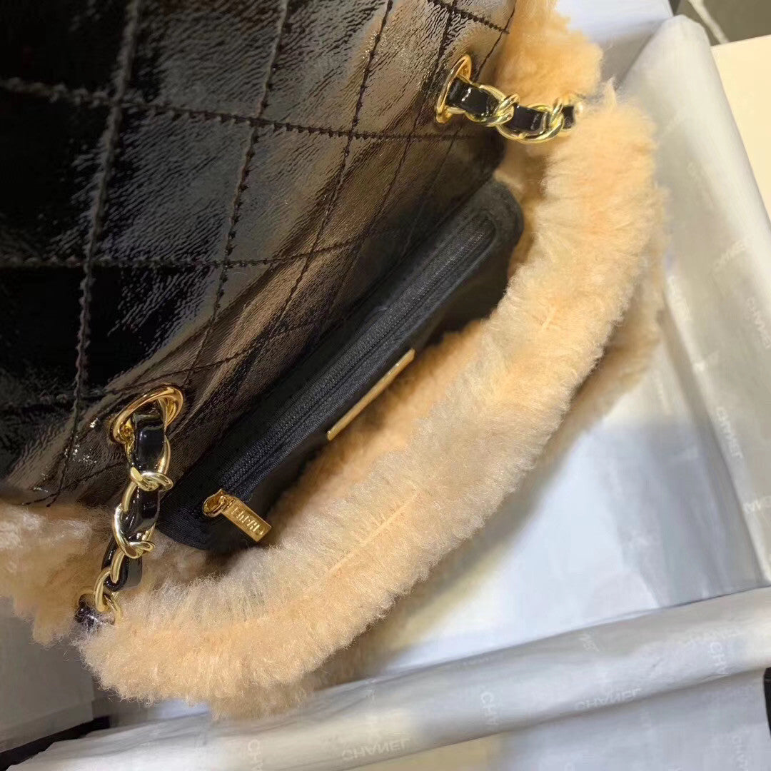 Chanel Shiny Crumpled Flap Bag Balck & Beige