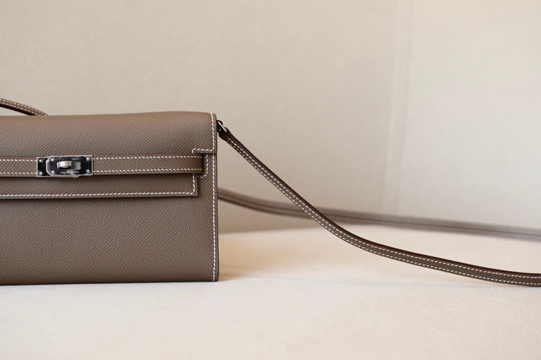 Hermes Kelly Wallet to Go Etoupe EPSOM PHW