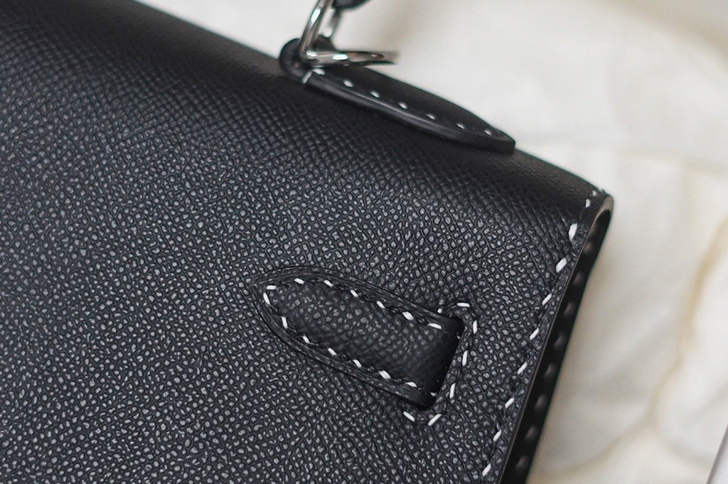 HERMES LIMITED EDITION KELLY 28 MISS YOU SELLIER UN POINT SUR DEUX NOIR BLACK MONSIEUR PALLADIUM HARDWARE