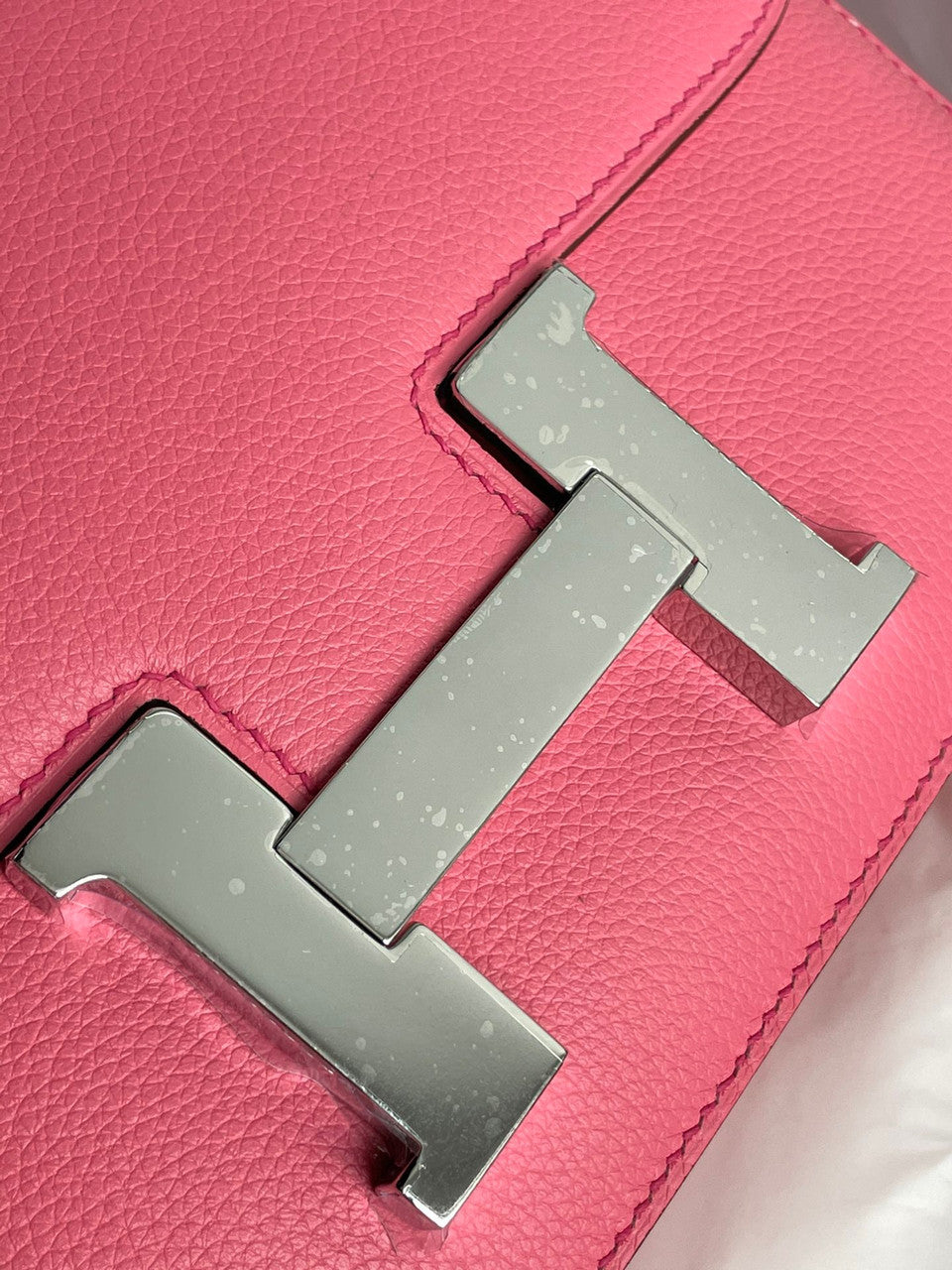 Hermes 8W Rose Azalee  Constance 19cm Evercolour Palladium  Hardware