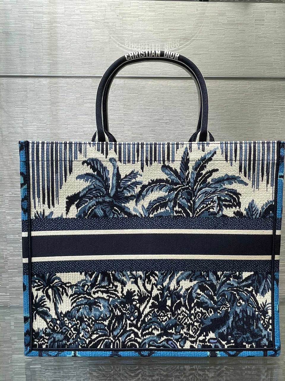 Christian Dior DIOR BOOK TOTE Blue Dior Palms Embroidery Reference: M1286ZREU_M928