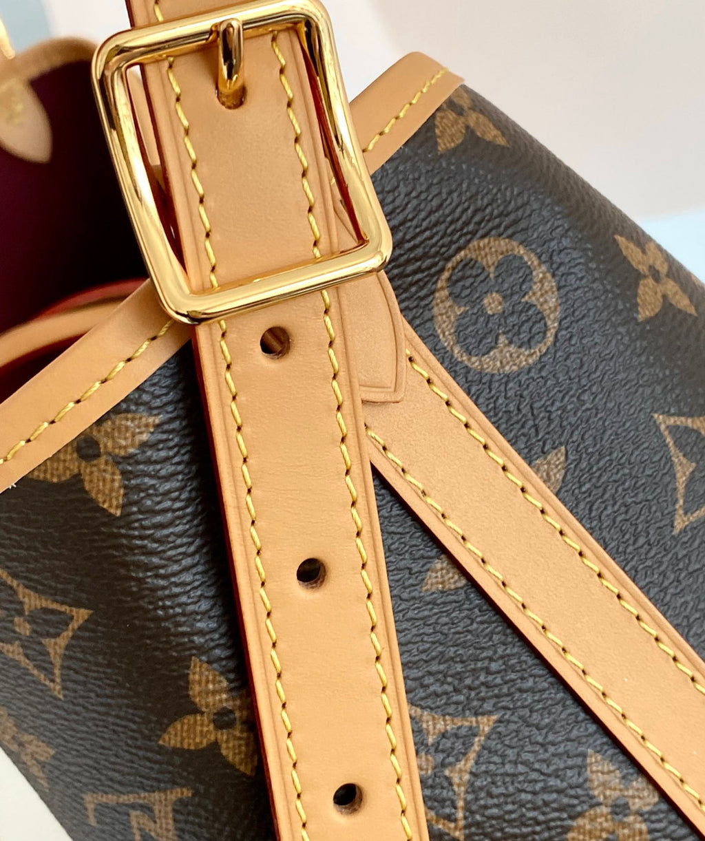 Louis Vuitton M46197 CARRYALL MM