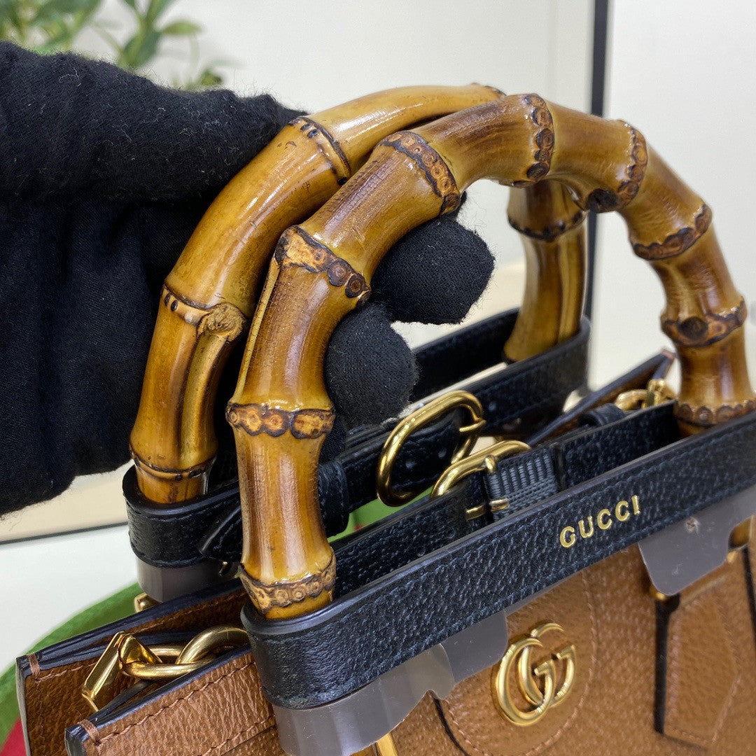 Gucci Diana Mini tote bag Brown