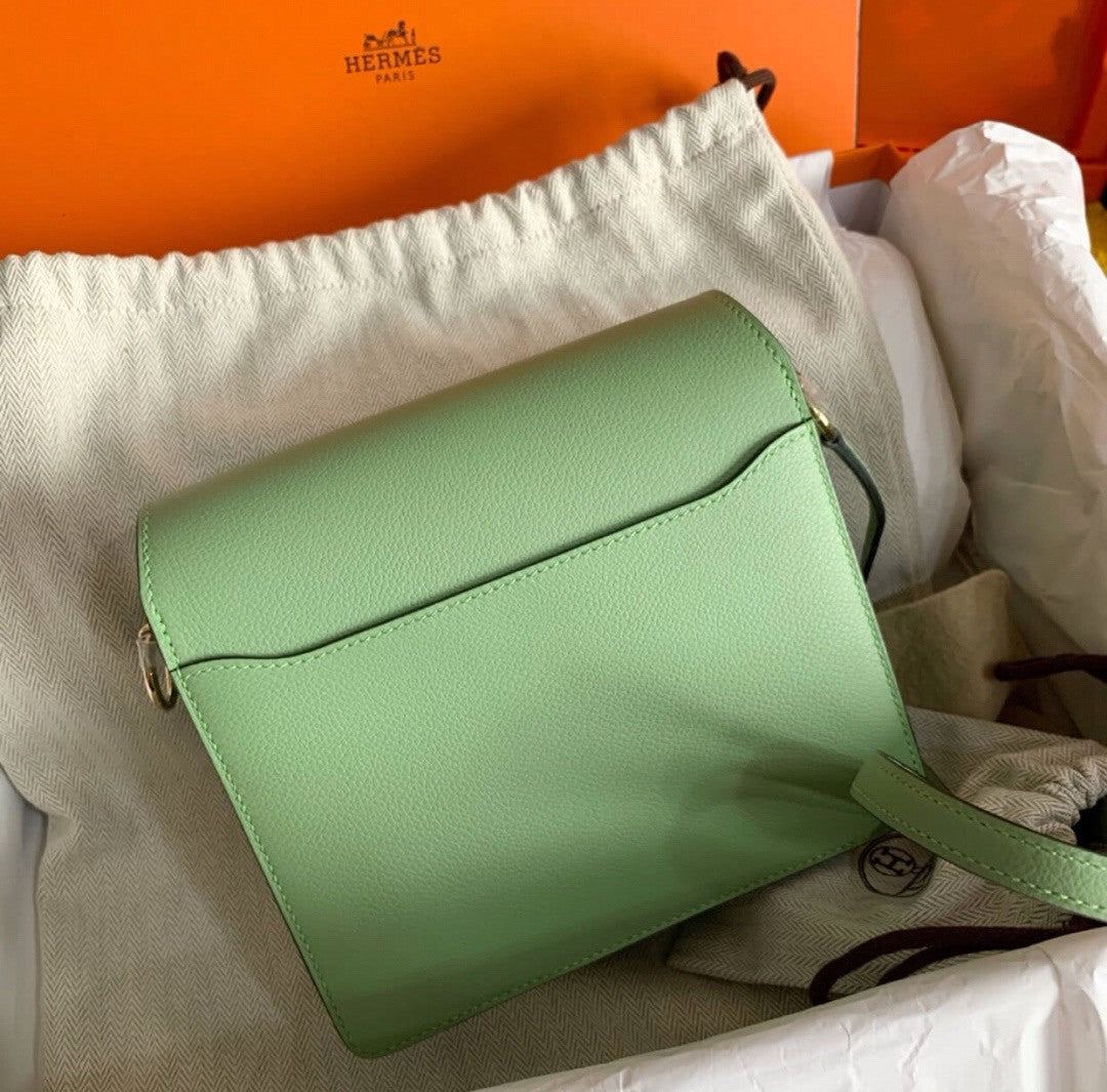 Hermes 3I Vert Criquet Evercolor Calfskin Mini Roulis Bag Gold Hardware