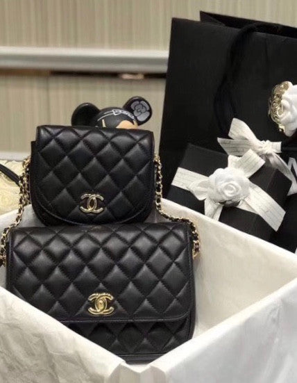 Chanel Black SIDE-PACKS