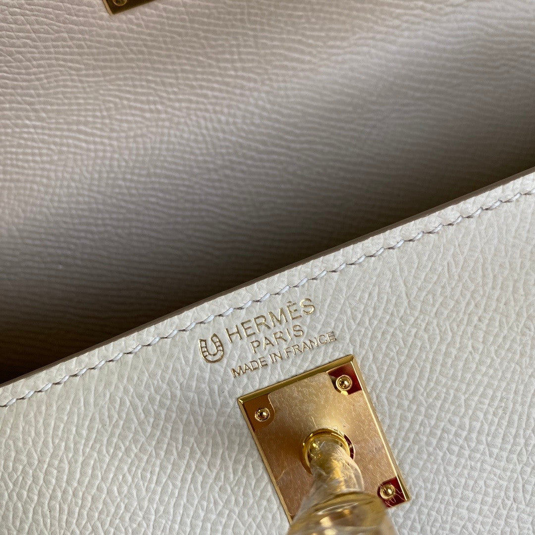Hermes Special Order Craie/ S2 Trench Kelly 25 cm Epsom Gold  Hardware