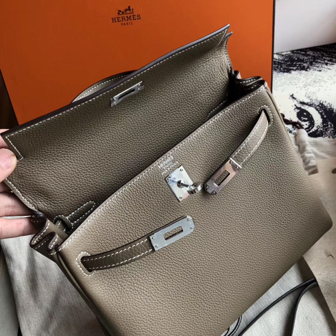 Hermes ETOUPE  Kelly 25 cm Togo Palladium  Hardware