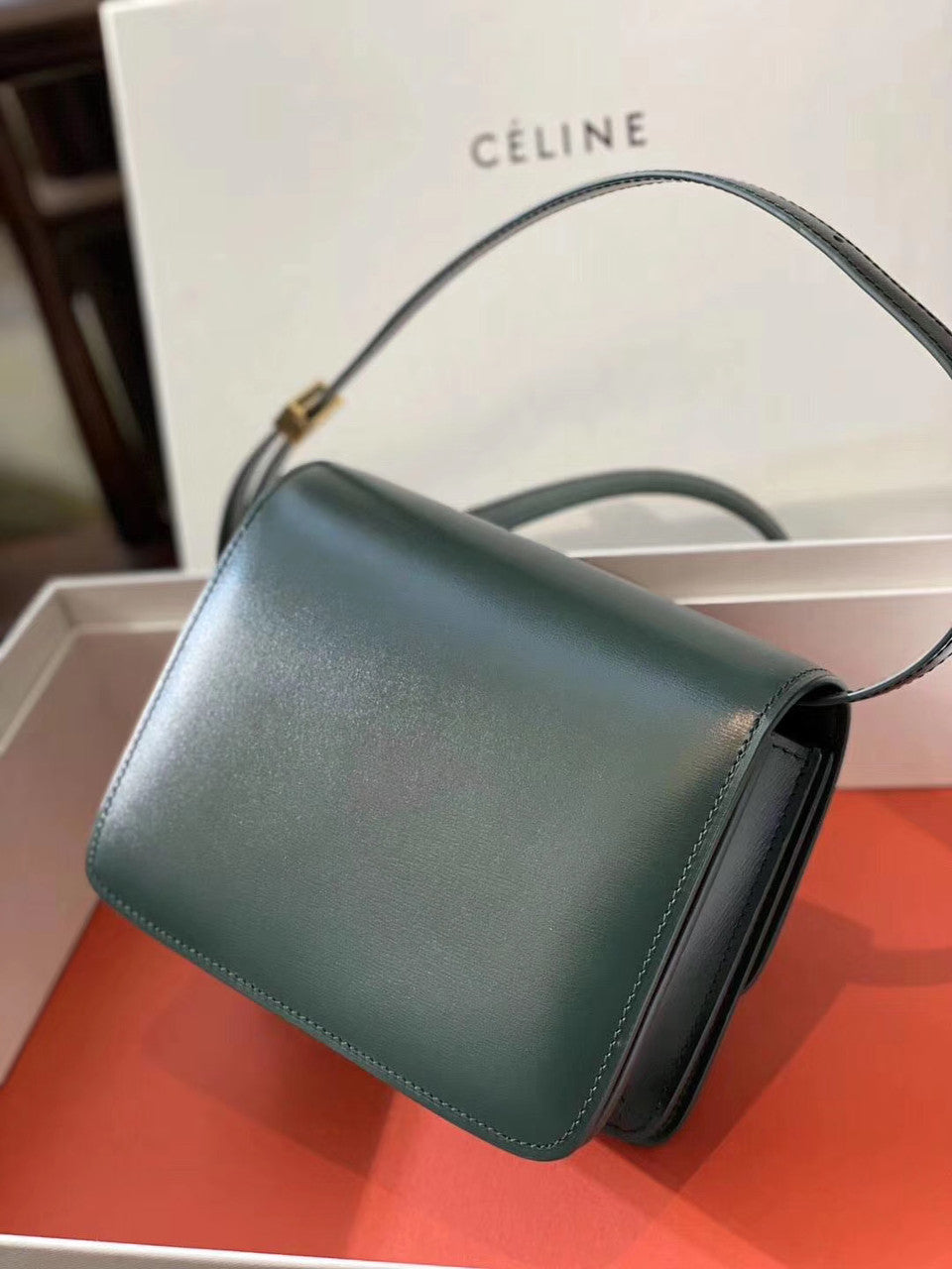 Celine SMALL CLASSIC BAG IN BOX CALFSKIN AMAZON
