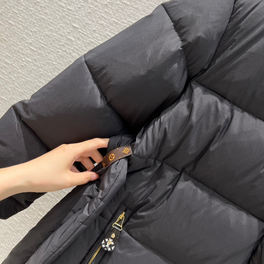 Louis Vuitton 1AAK1A WRAP PUFFER JACKET