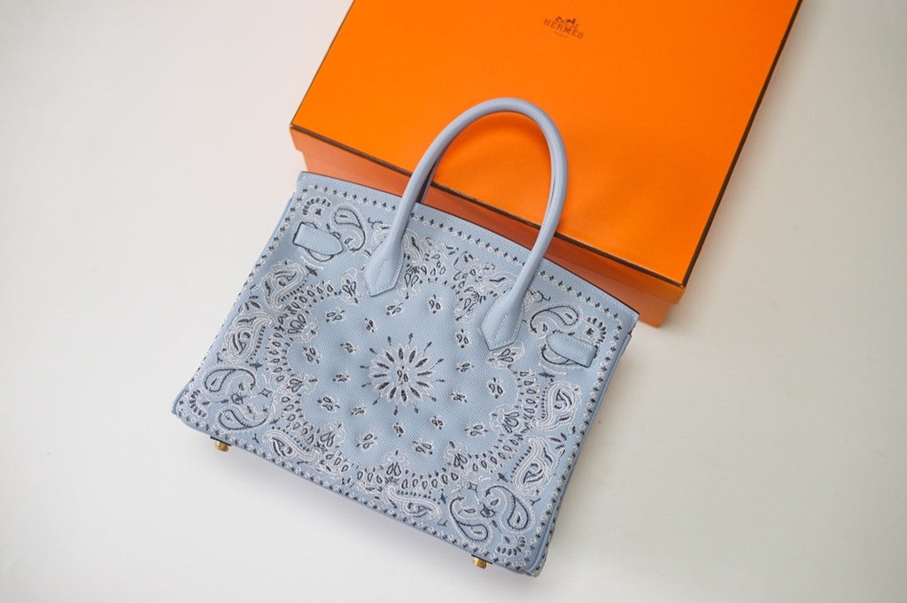 Hermes x Jay Ahr Special Edition custom-embroidering Blue lin Birkin Bag 30cm Epsom Leather Gold Hardware [Carry by Kylie Jenner, Cardi B]