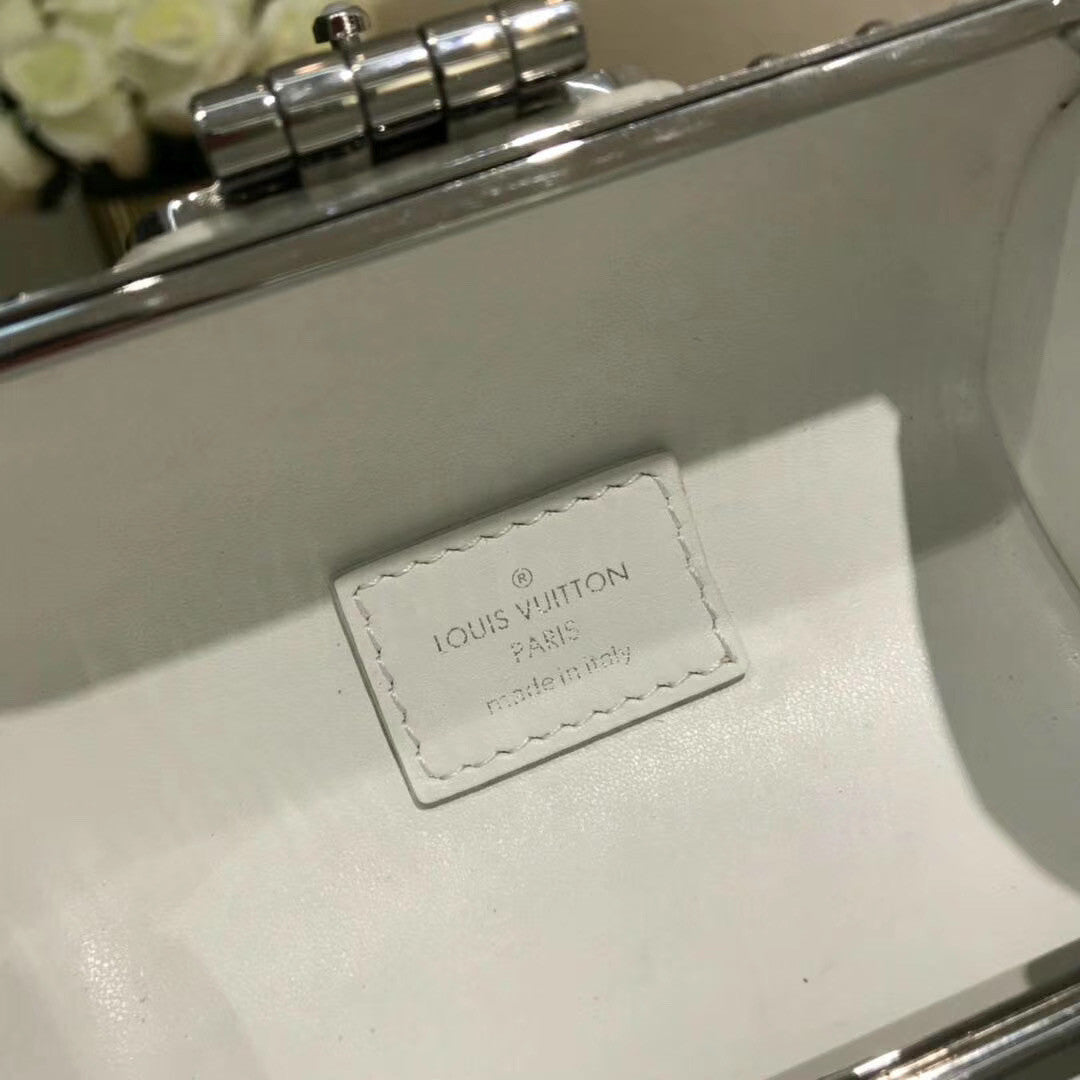 Louis Vuitton M44159 DRINK-IT BAG