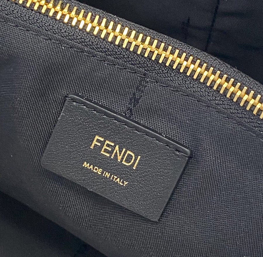 Fendi BY THE WAY MEDIUM White leather printed Boston bag