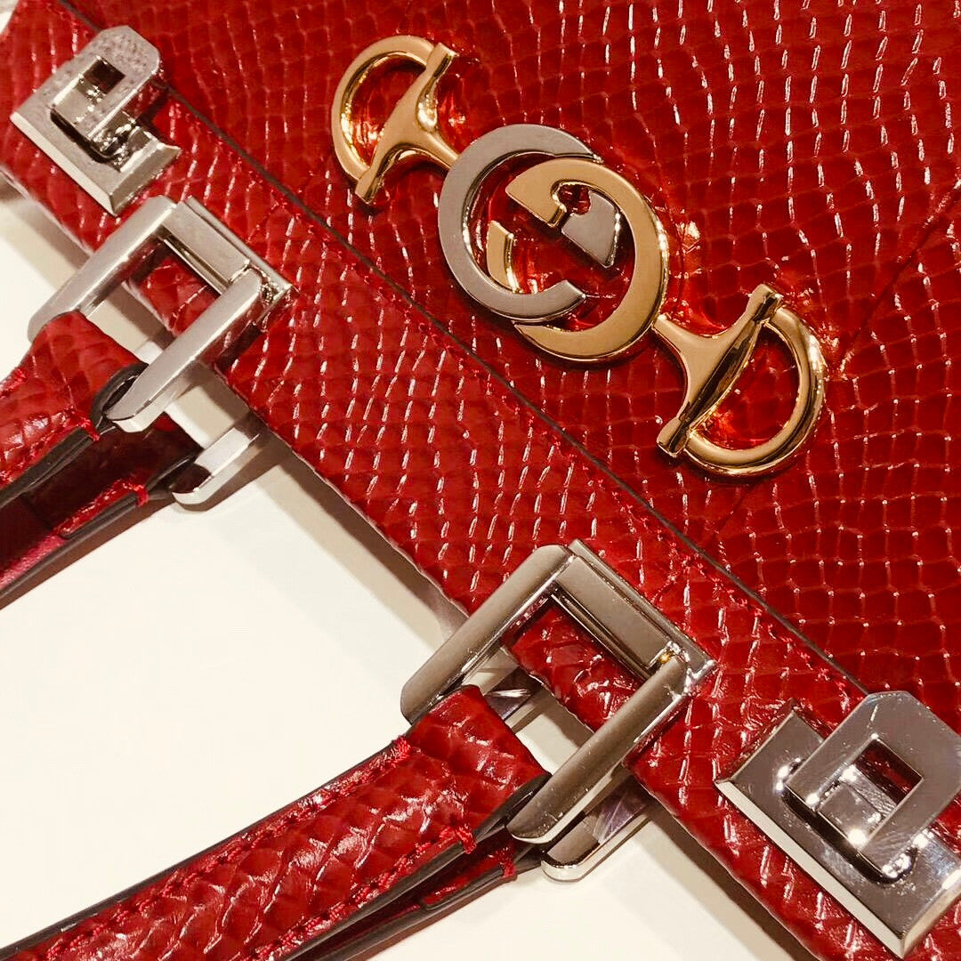 Gucci Red Zumi snakeskin medium top handle bag