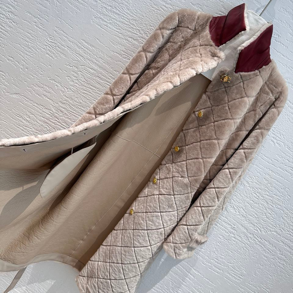 Chanel Shearling Coat with Diamond Quilting, Leather Belt and CC Logo — Fall/Winter 2026-2027 Chanel