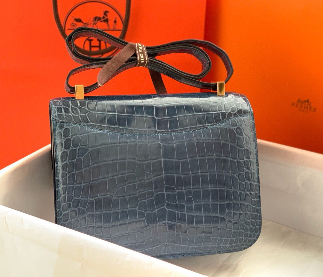 Hermes  1P Blue Colvert Constance 23 Porosus Crocodile