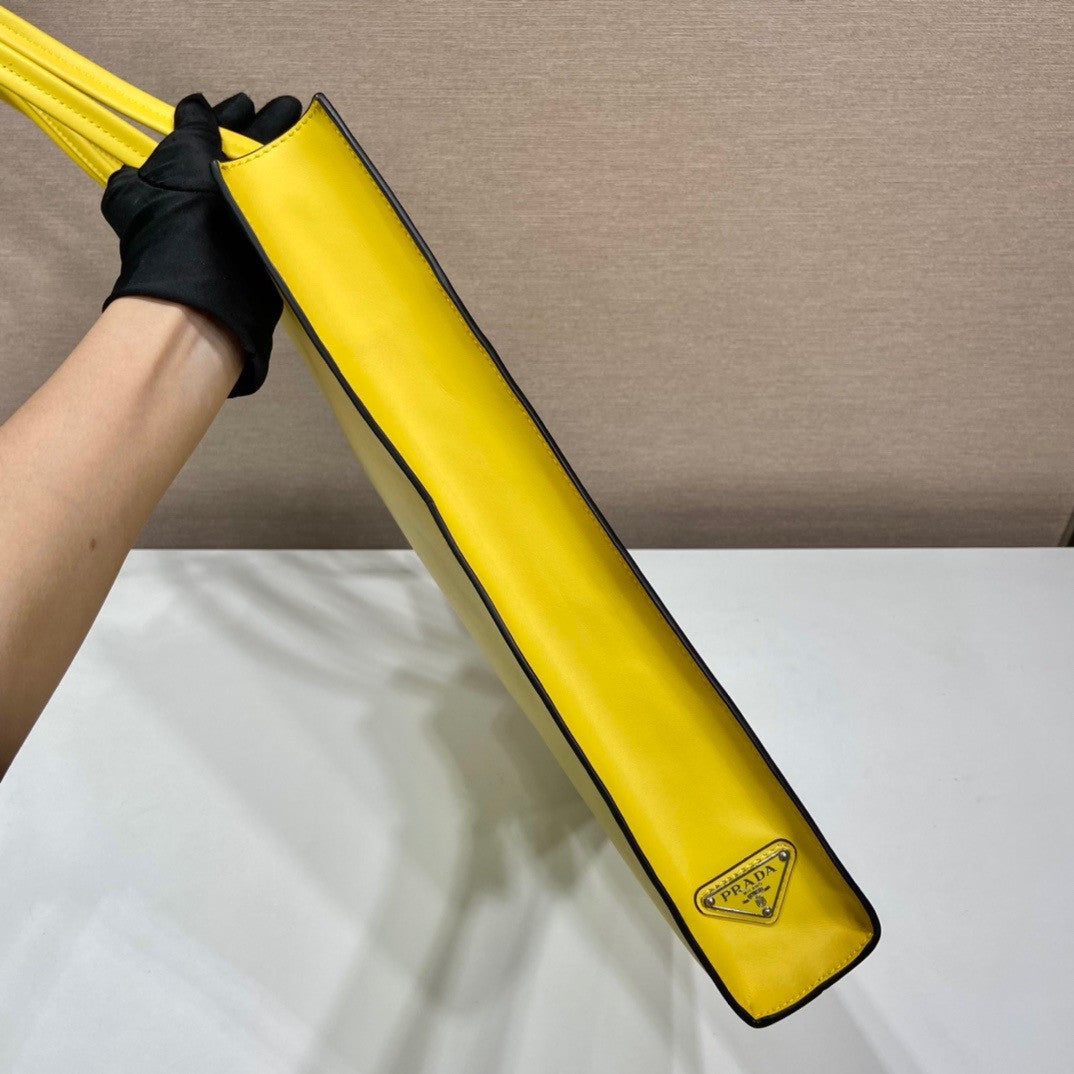Prada Leather tote Yellow
