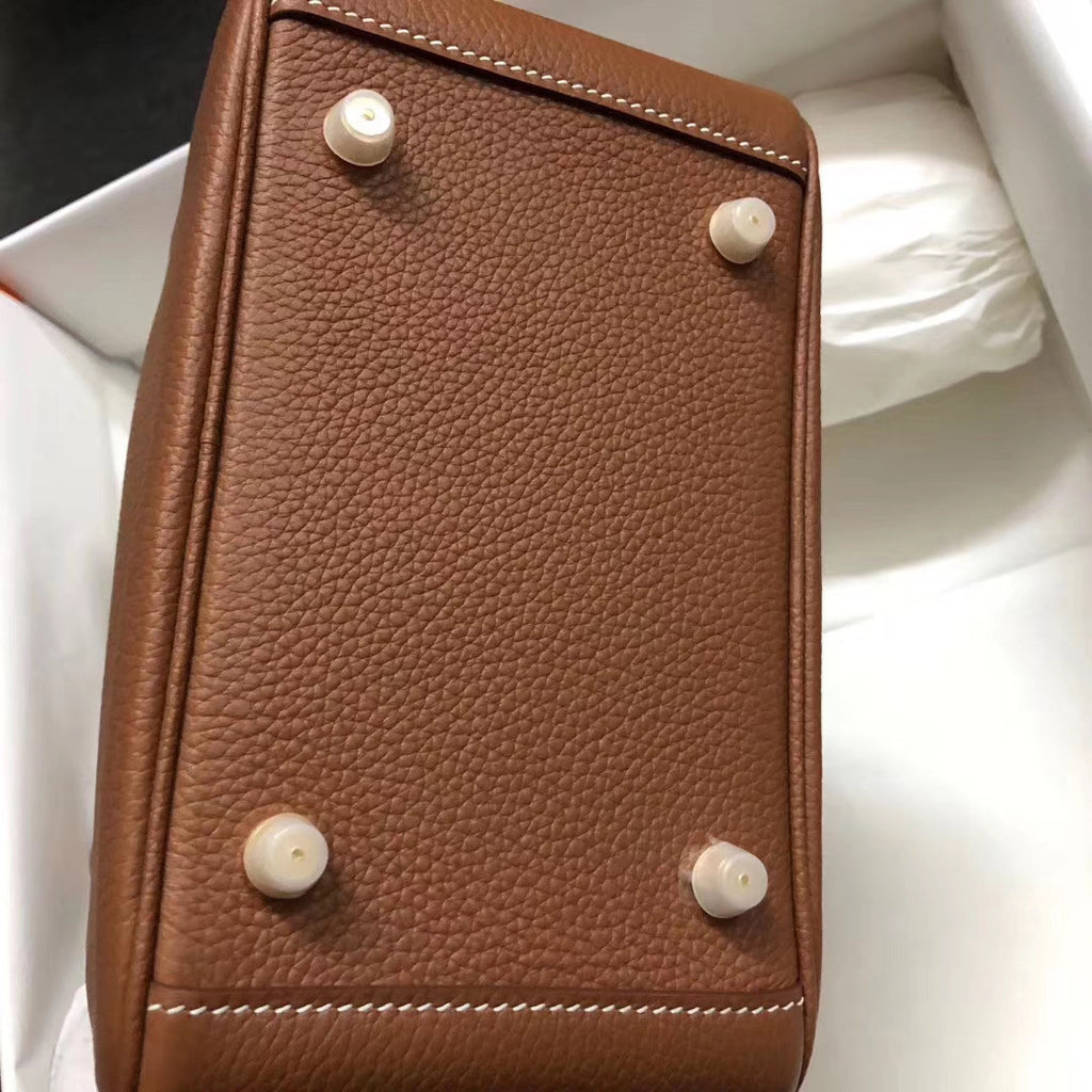 Hermès Mini Lindy 20cm Bag  Gold Taurillon Clemence Leather Gold Hardware