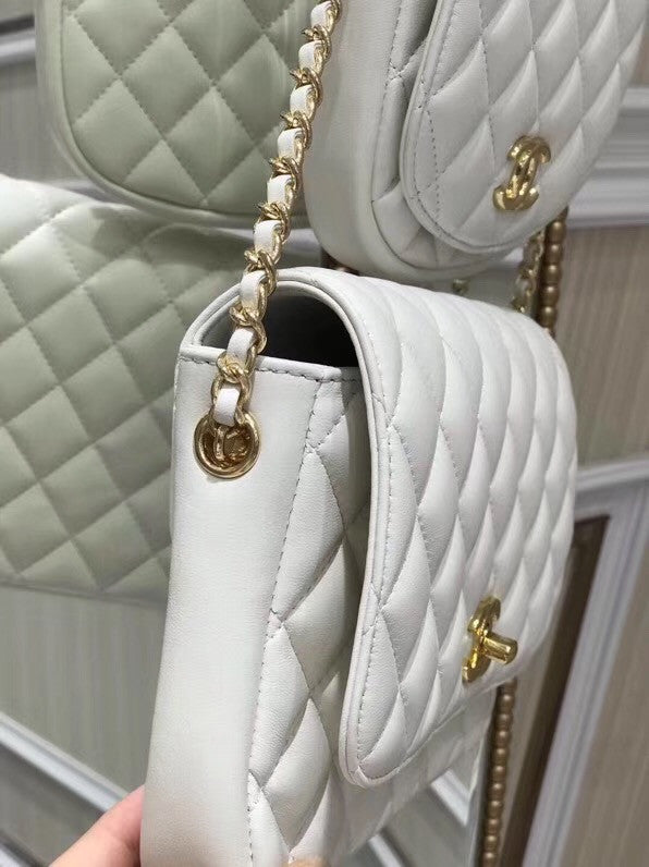 Chanel White SIDE-PACKS