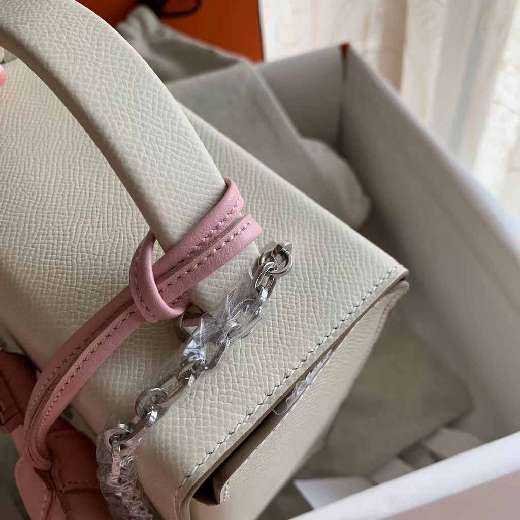 Hermes Cinhetic bag Craie