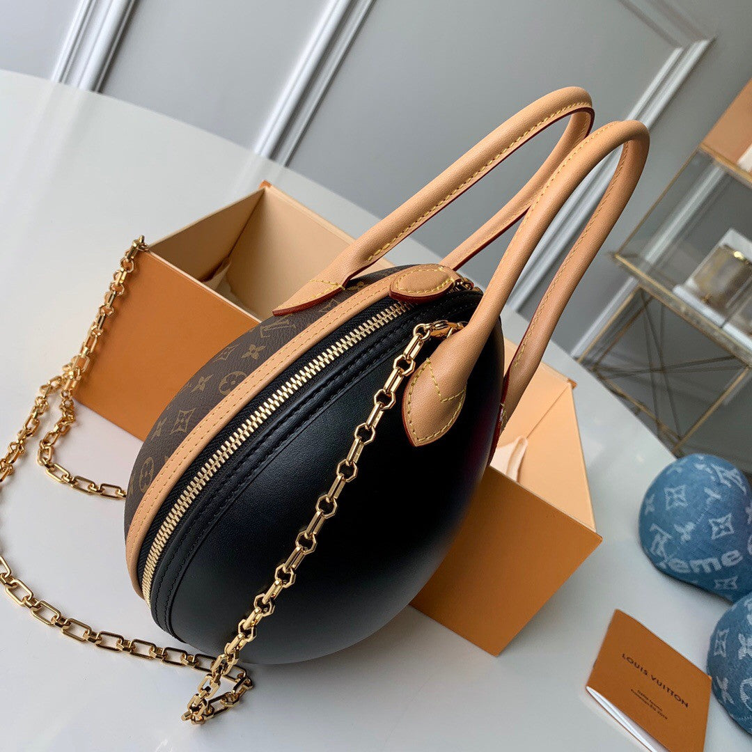 Louis Vuitton M44587 LV EGG BAG