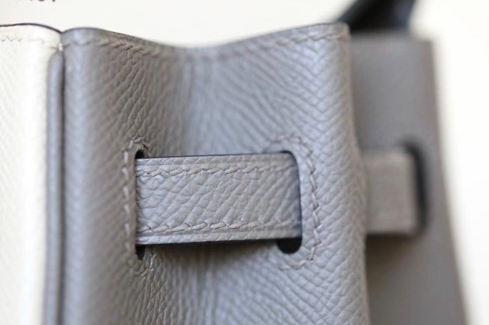 Hermes Special Order Bi-Colour 8F Etain / 10 Craie Birkin 25 cm Epsom Gold  Hardware
