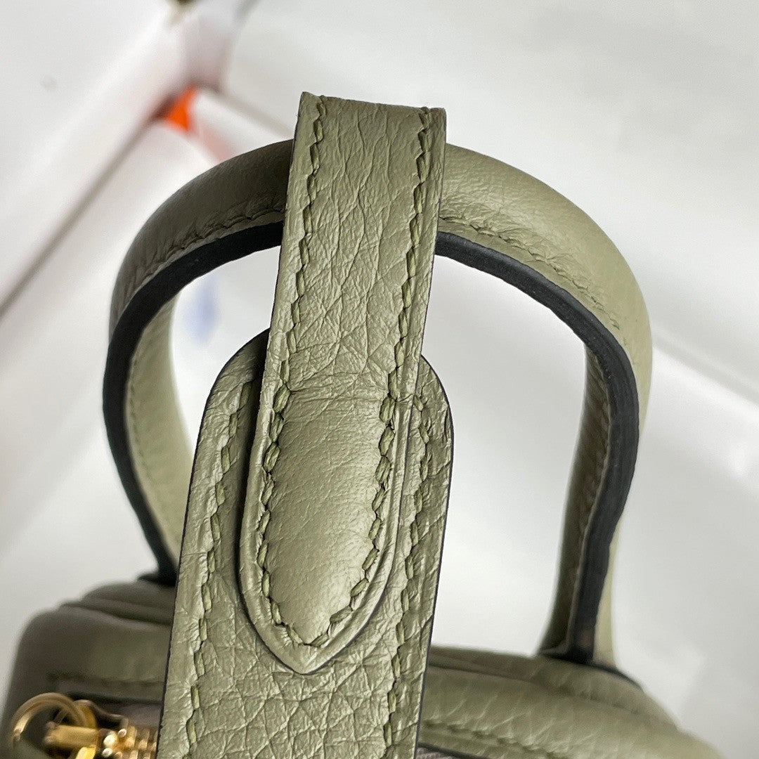Hermes Mini Lindy 20cm Bag Q1 SAUGE Togo Leather Gold Hardware