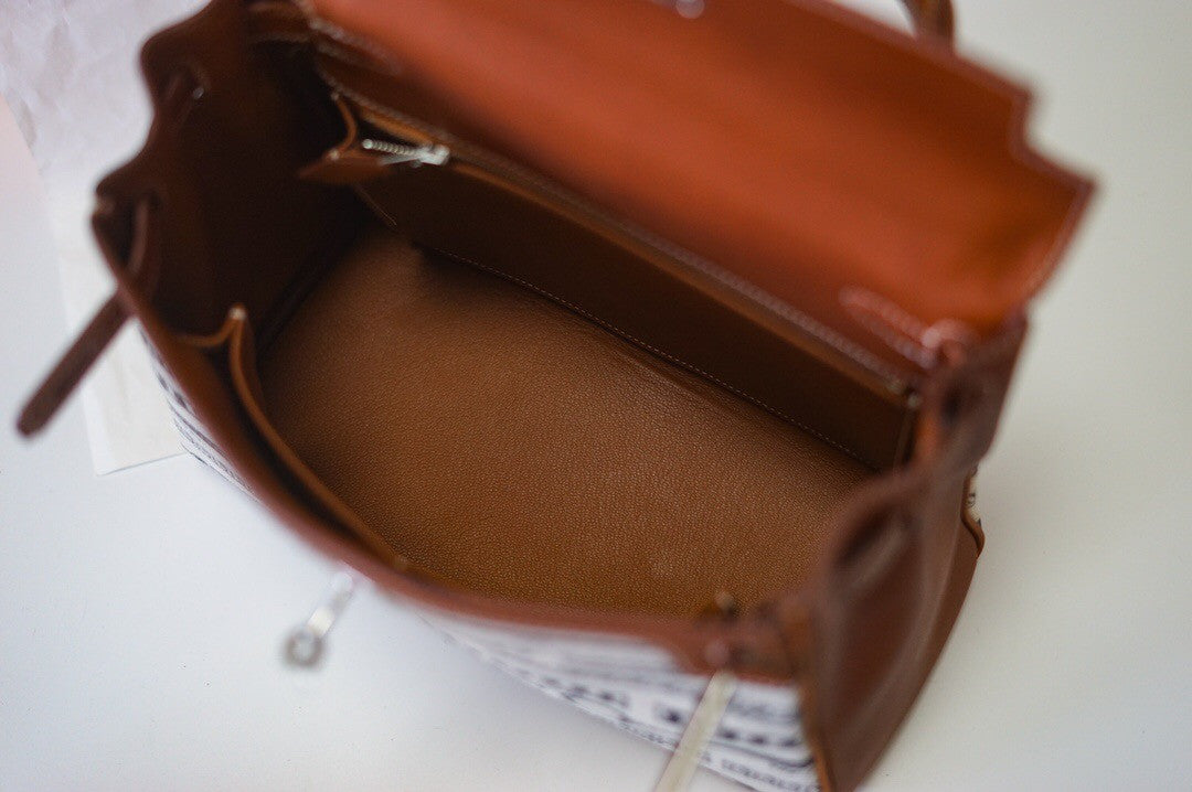 Hermes Dechainee Toile de Camp and Fauve Barenia Gold Kelly 28cm