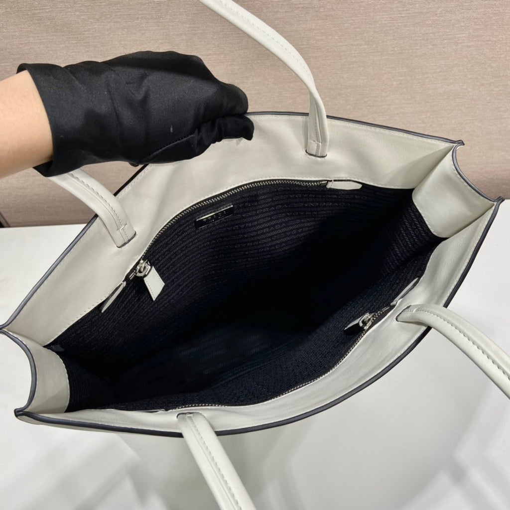 Prada Leather tote White