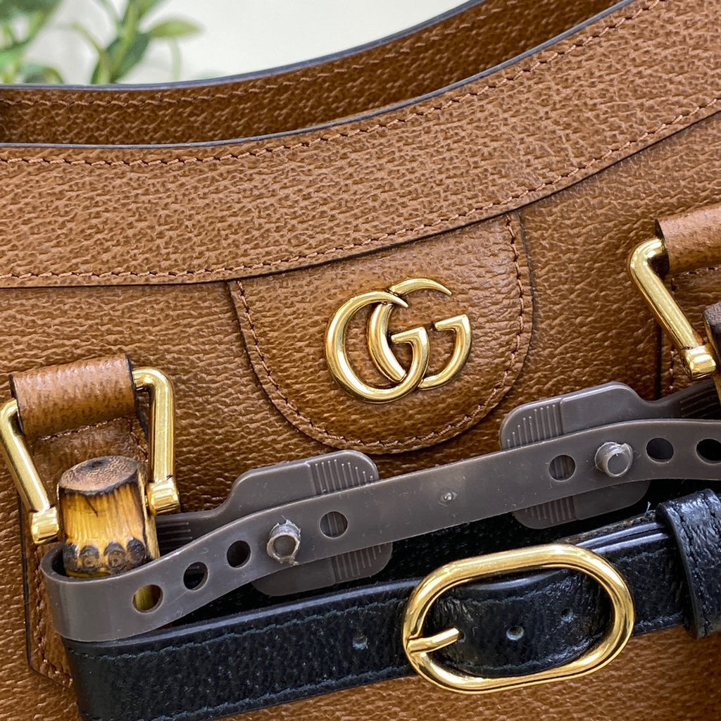 Gucci Diana small tote bag Brown