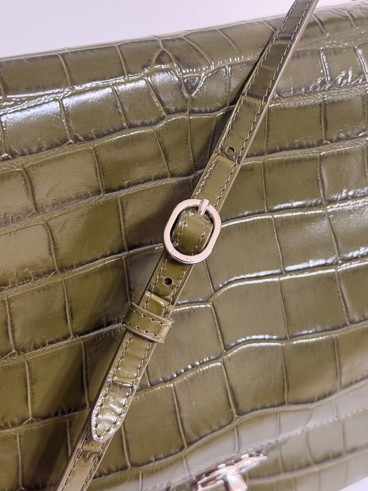 Chanel Olive Green Alligator / Crocodile Classic Maxi Flap Bag – Silver Hardware