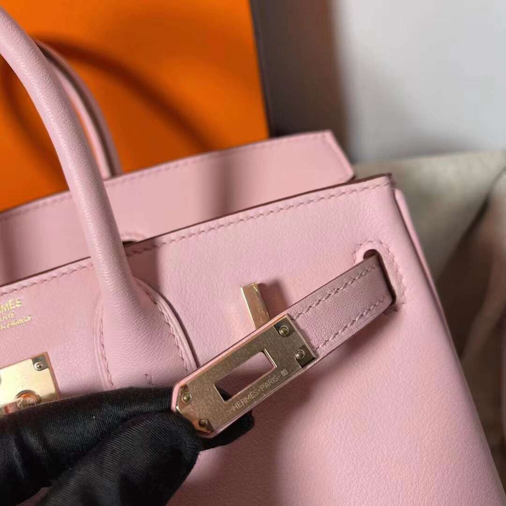 Hermes Sakura Pink  Birkin 25 cm Swift Gold Hardware