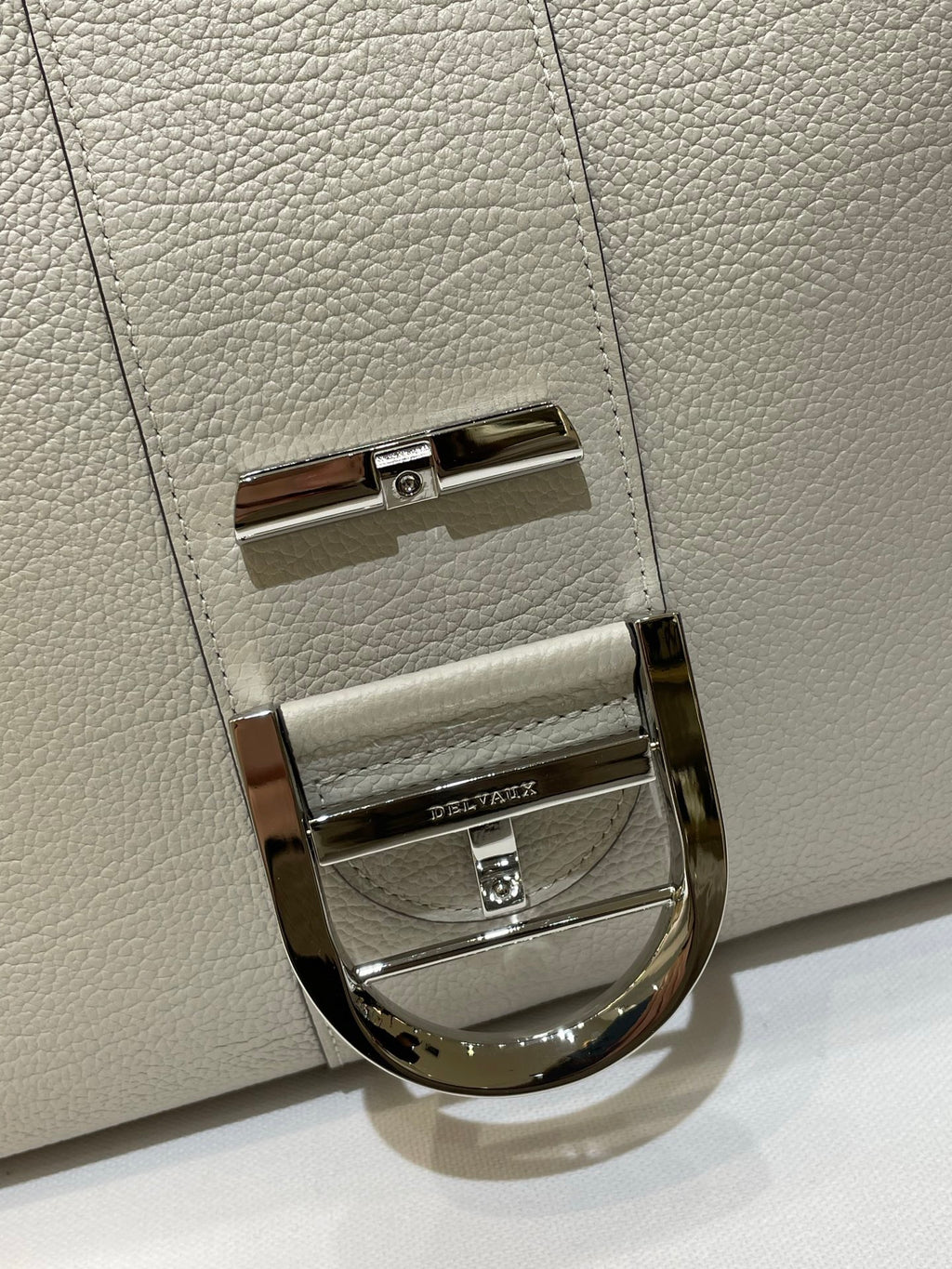 Delvaux Brillant Tempo Large (GM)  Allure Calfskin (Ivory / Off-White)