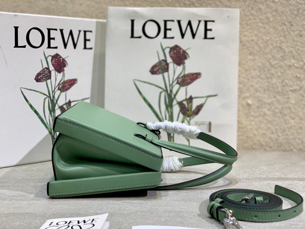 Loewe Postal Bag Green