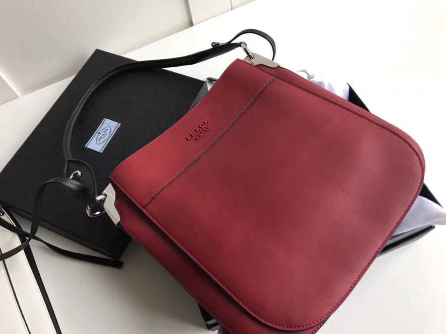 Prada Margit leather shoulder bag Red