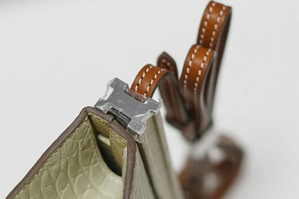 Hermes Clic-H 21 bag Green Alligator with Palladium hardwares