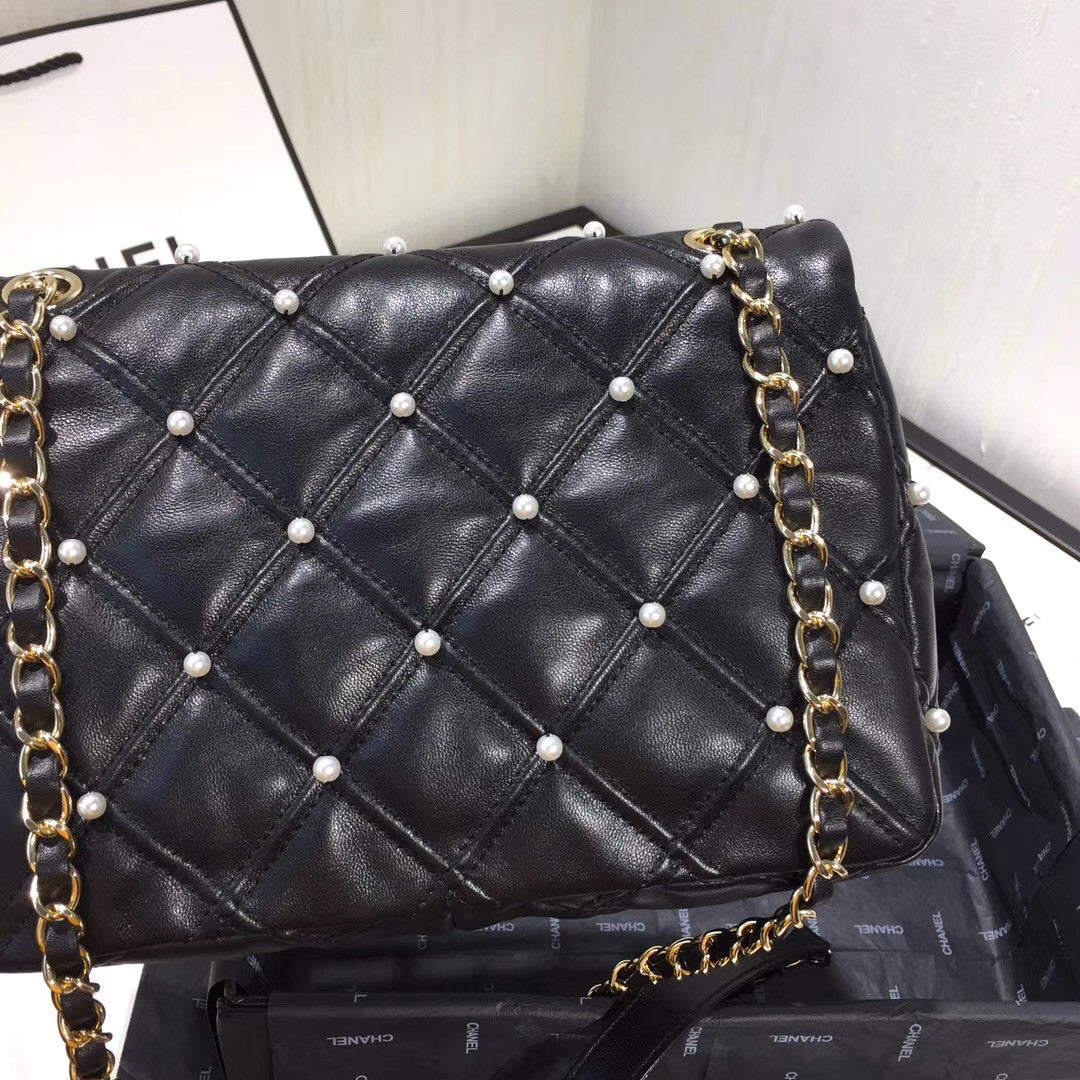 Chanel Pearl Flap Bag AS1202