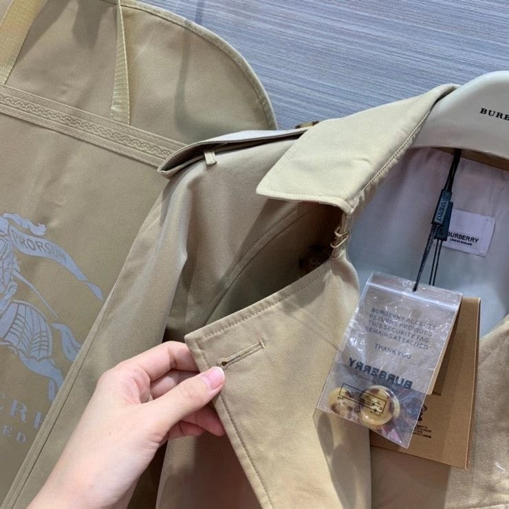 Burberry Archive Scarf Print-lined Trench Coat